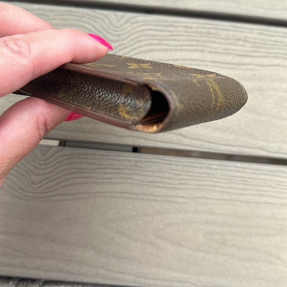 Authentic vintage Louis Vuitton cigarette 🚬 case - Picture 4 of 13